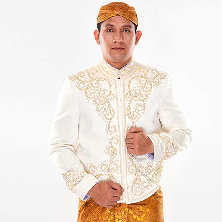 Beskap Adat Jawa