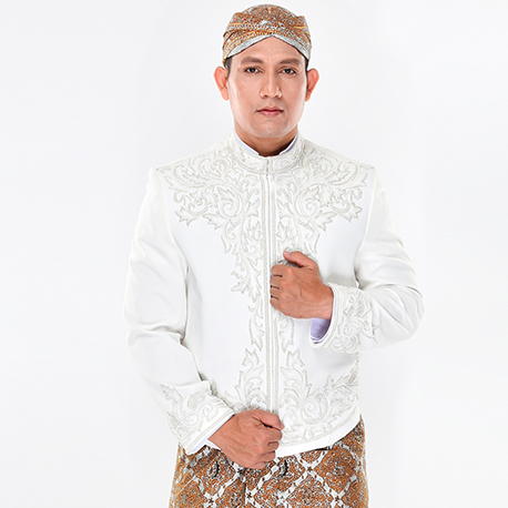 Beskap Adat Jawa