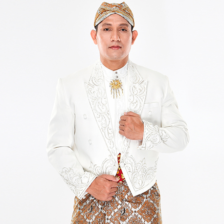 Beskap Adat Jawa