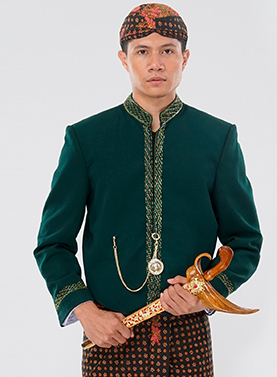 Beskap Orangtua Adat Jawa